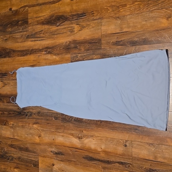 Dress - Picture 9 of 11